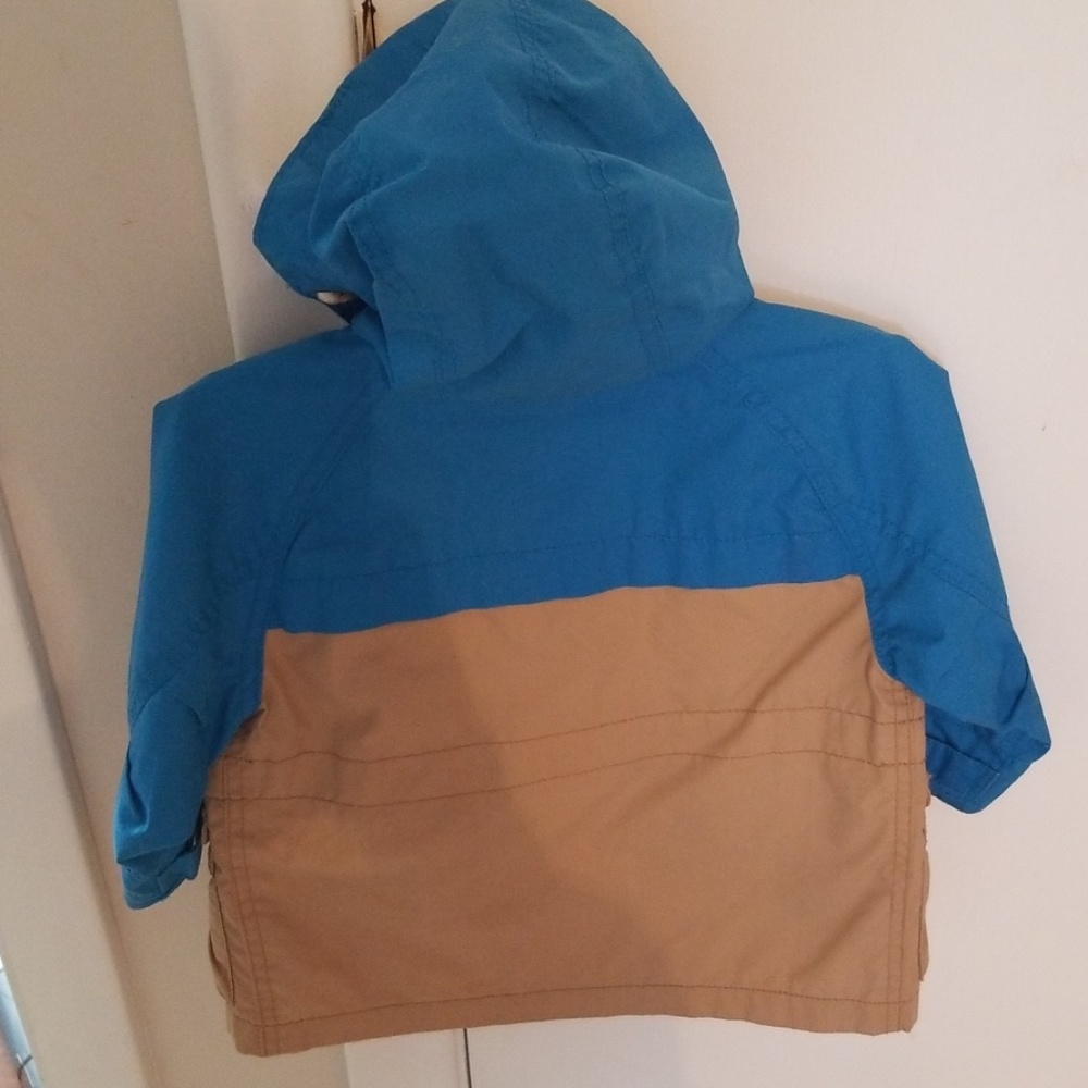 rain jacket - Picture 2 of 7